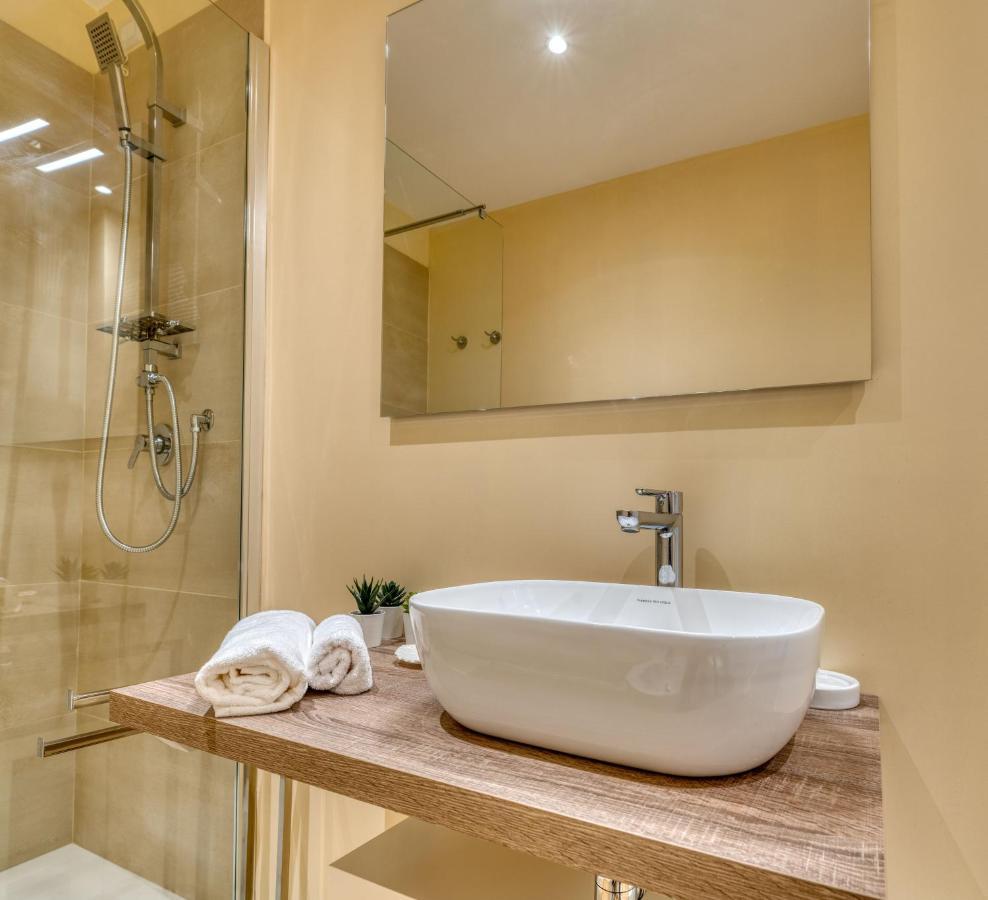 Izzhome Corso76 Cagliari Exterior foto