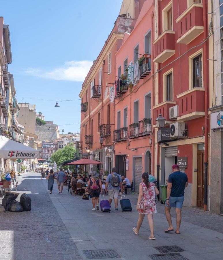 Izzhome Corso76 Cagliari Exterior foto